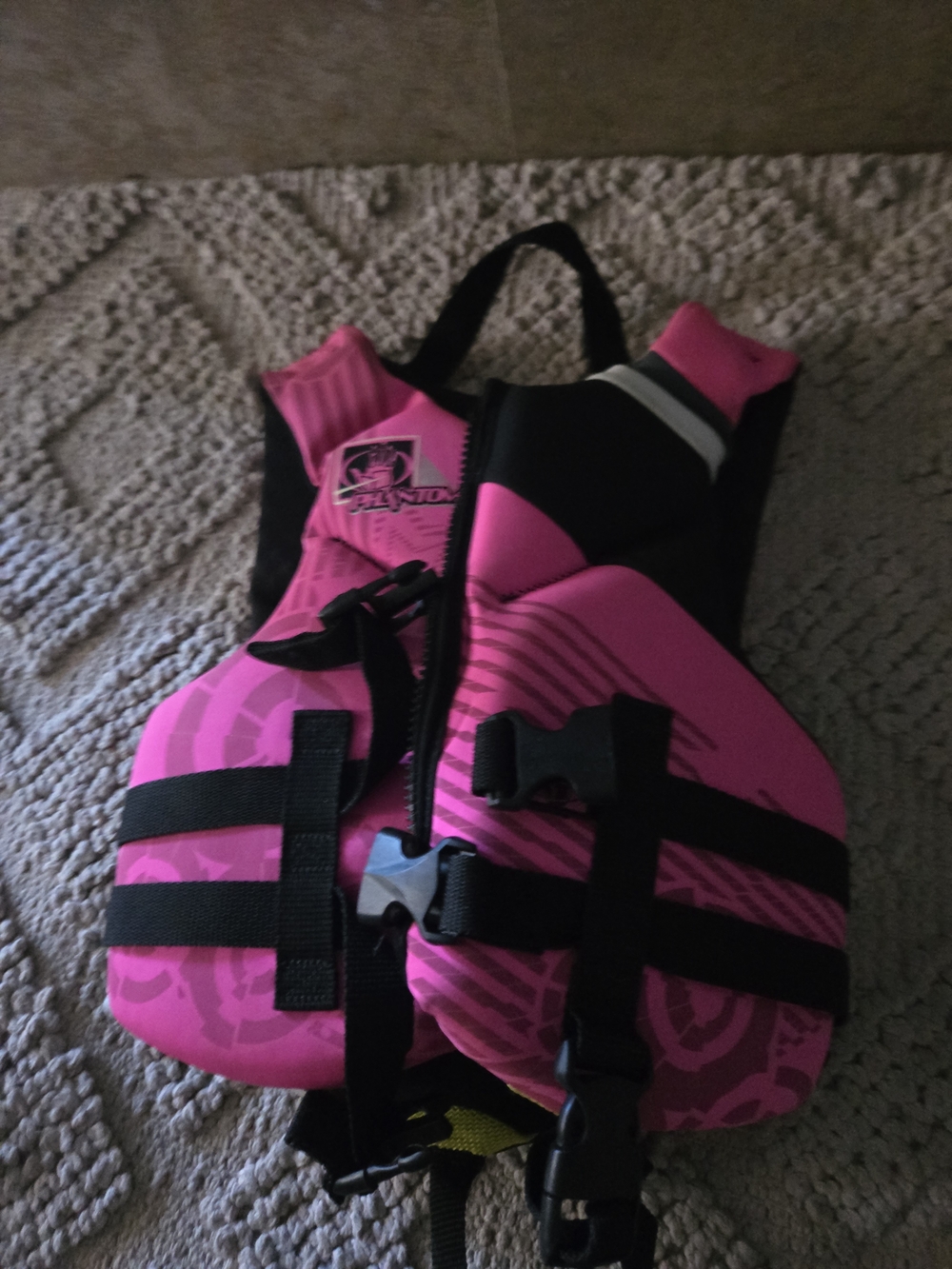 New Body Glove Pink Kids Life Vest with Black Straps